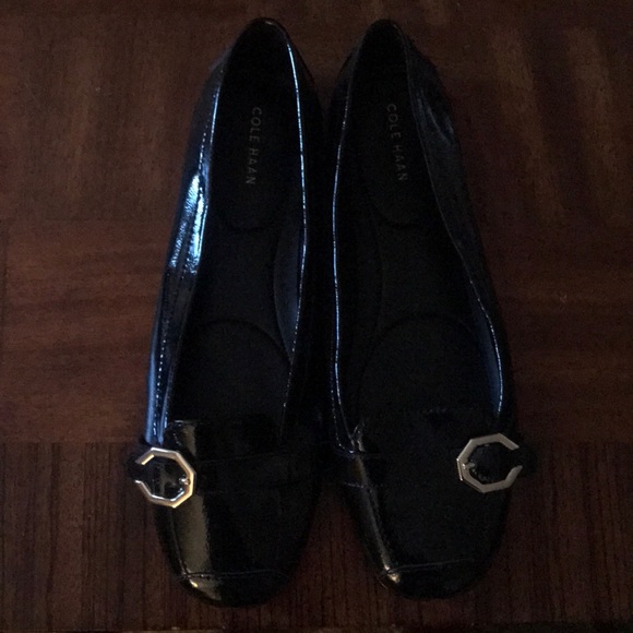 Shoes - Picture 1 of 2